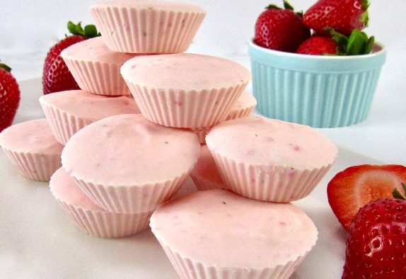 Strawberry Cheesecake Fat Bombs