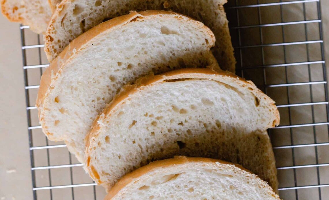 Sourdough Sandwich Bread