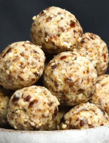 Cashew Energy Balls