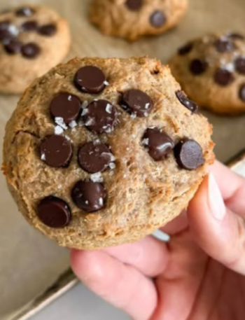 I'm still SHOCKED these cookies are only 3 ingredients 🤯 Recipe below ⬇️