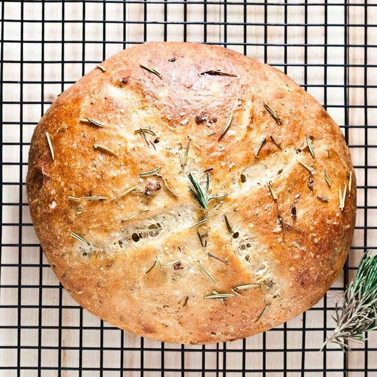 Rustic No-Knead Rosemary Garlic Bread