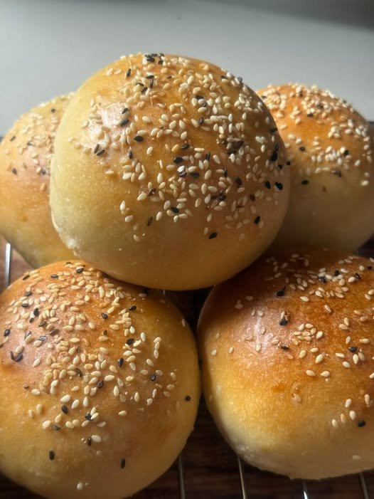 Soft Sourdough Buns