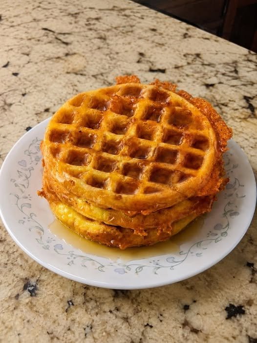 🧇 The Best Keto Chaffle (Cheese Waffle)